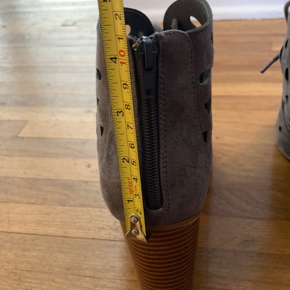 *last chance!!* Rampage | Women’s suede grey lace-up heels - Picture 8 of 16